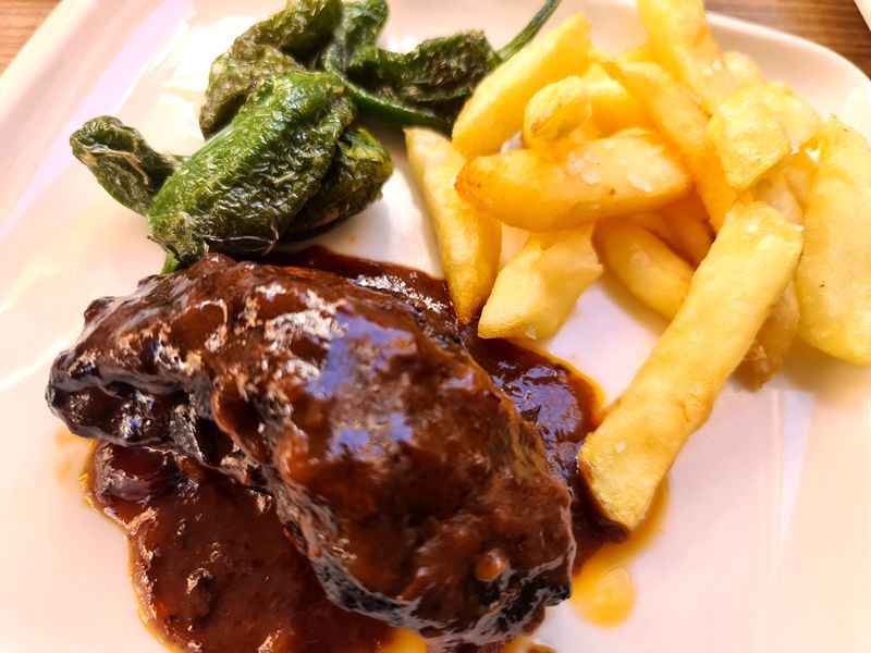 Donaire Azabache. Detapasconchencho