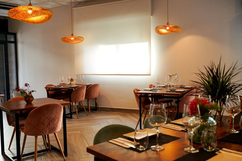 Oído Cocina Bar/Restaurante. Detapasconchencho