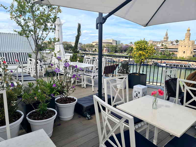 Casa Orzáez Triana. Detapasconchencho