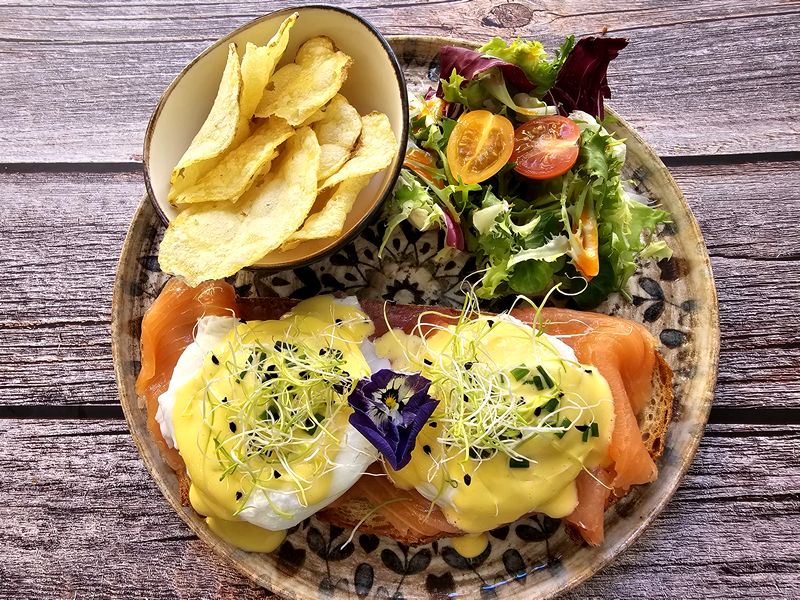 Mokambo Sevilla. Detapasconchencho