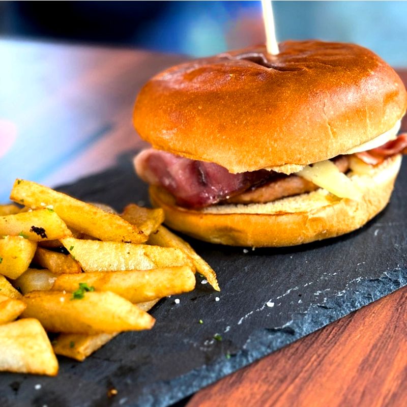 Victoria Garden Kiosco Bar. Detapasconchencho