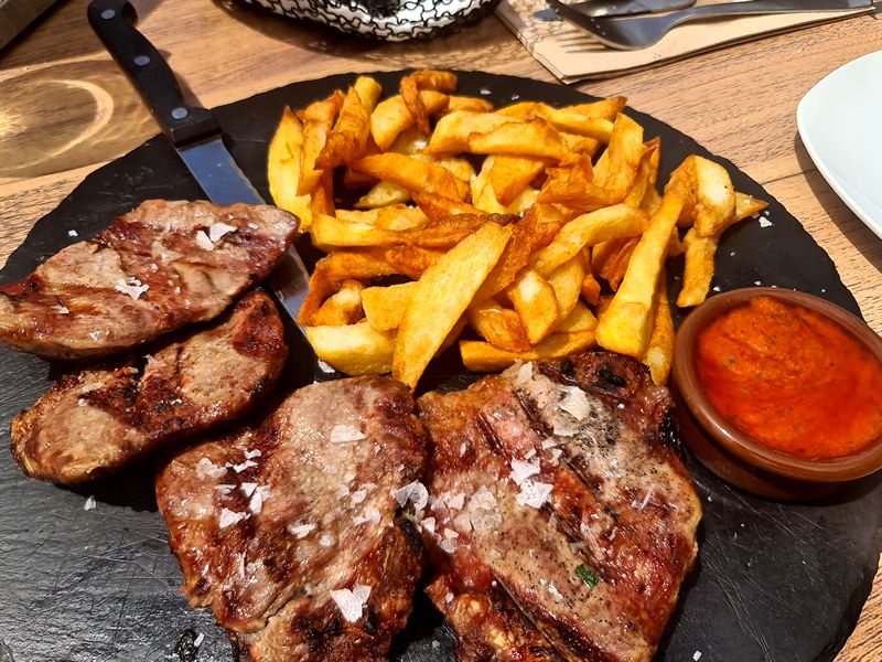 Bar Restaurante La Mairenera. Detapasconchencho