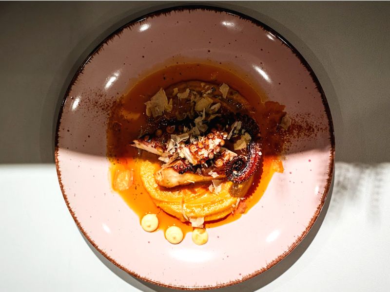 Taranná Sevilla. Detapasconchencho