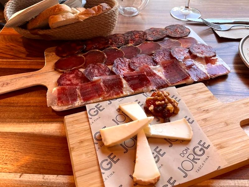 Don Jorge. Detapasconchencho