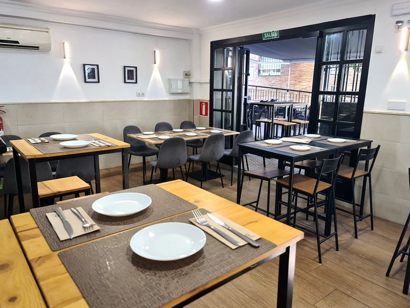 Javier Guardiola Tapas y Vinos. Detapasconchencho