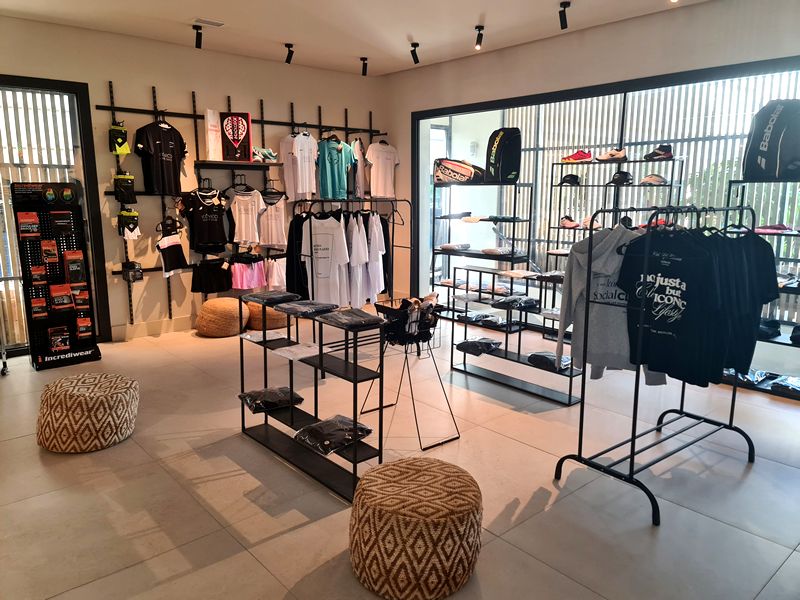 Icónico Bar & Restaurant. Detapasconchencho