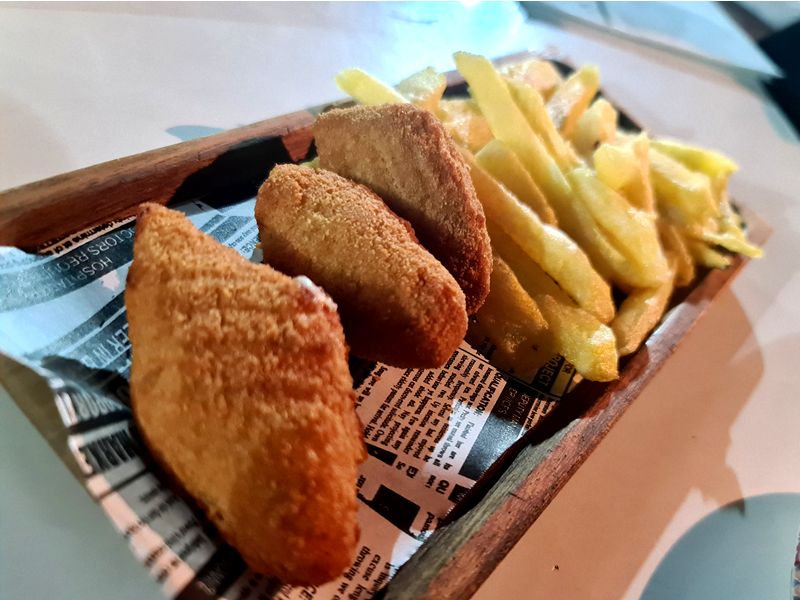 La Lola Abacería y Tapas. Detapasconchencho