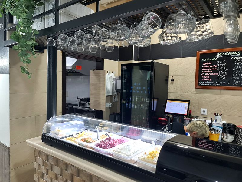 La Lola Abacería y Tapas. Detapasconchencho