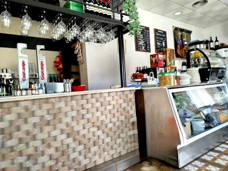 La Lola Abacería y Tapas. Detapasconchencho