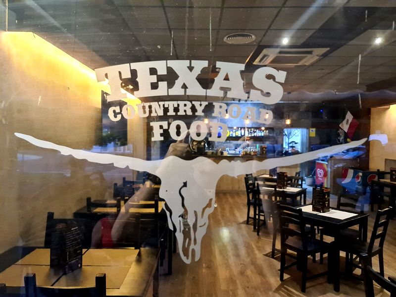 Texas Country Road Food. Detapasconchencho