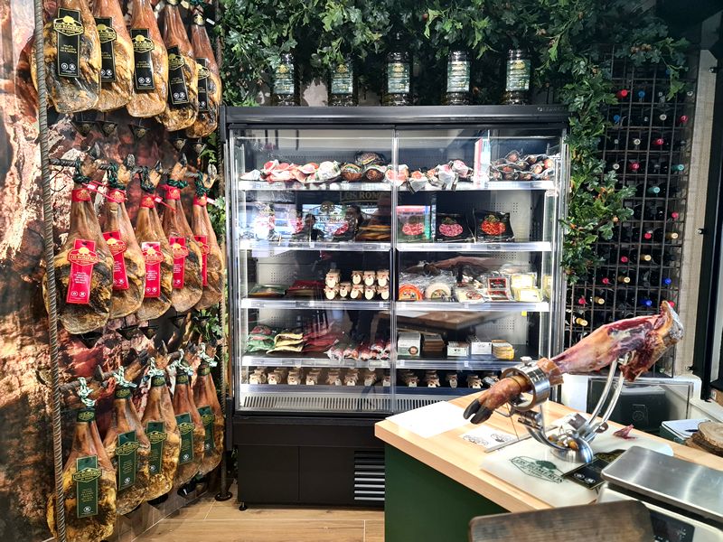 Abacería Los Romeros de Alanís. Detapasconchencho