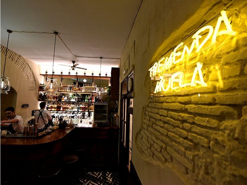 Tremenda Muela Cocktail Bar. Detapasconchencho