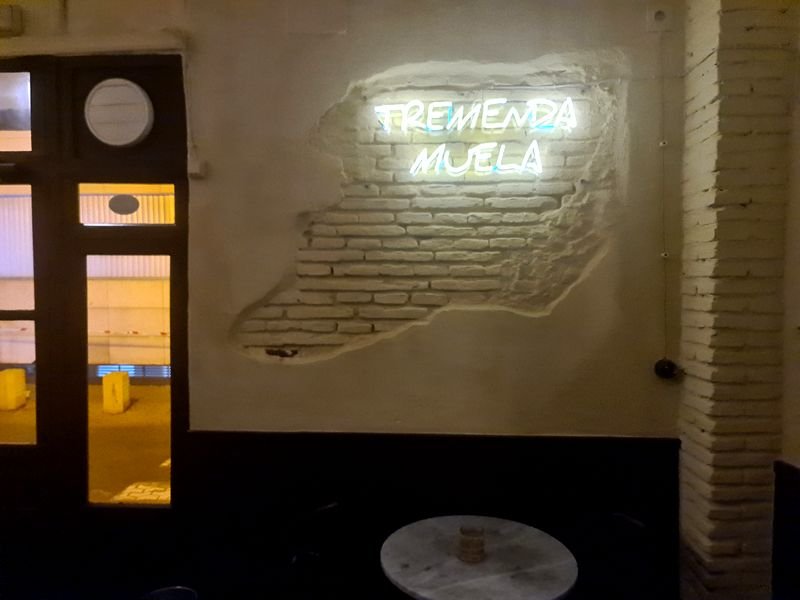 Tremenda Muela Cocktail Bar. Detapasconchencho