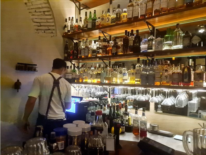 Tremenda Muela Cocktail Bar. Detapasconchencho