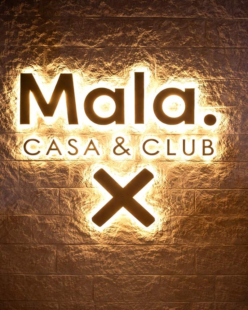 Mala Casa & Club. Detapasconchencho
